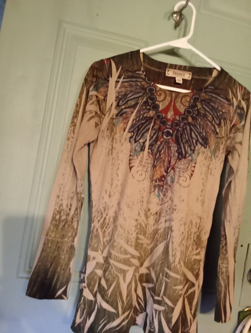 INC International Concepts beige multicolor feather-print long sleeve tee